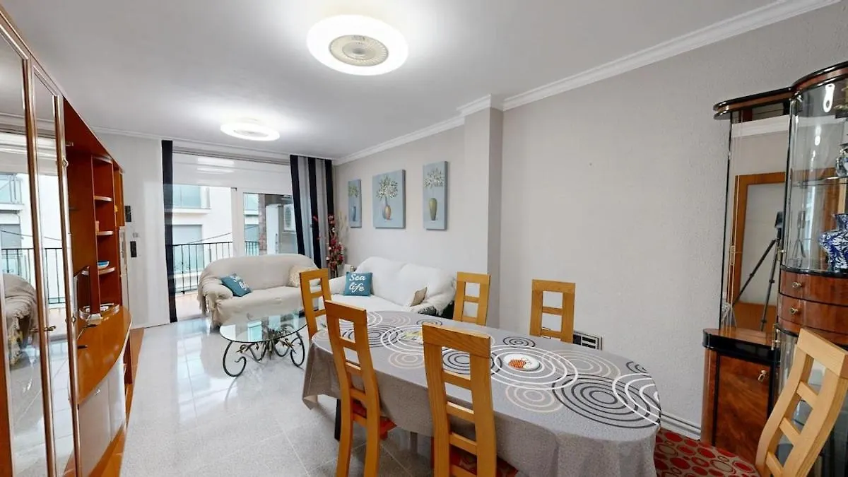 Appartement , Proche Centre Ville Commerce Plage Rosas Apartamento